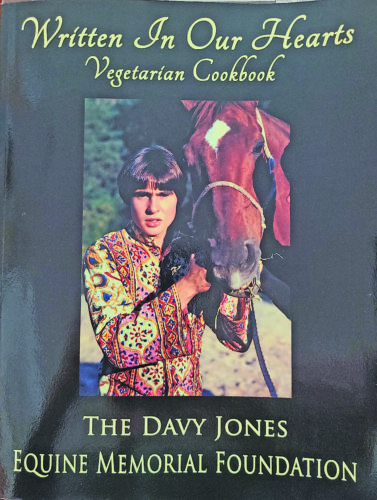 Beavertown Museum’s music display honors legendary Davy Jones